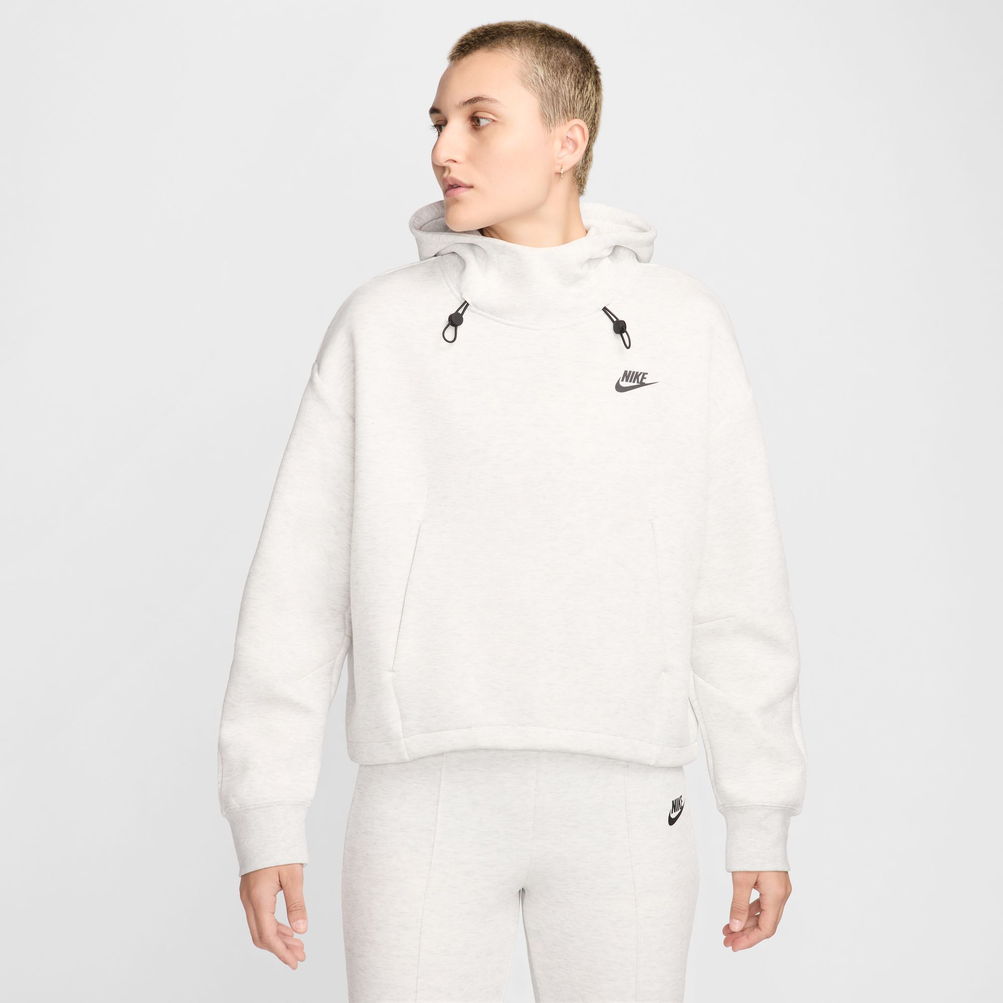 Hoodies & Sweatshirts