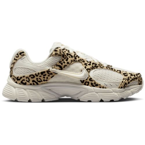 Nike Women's V5 RNR Shoes