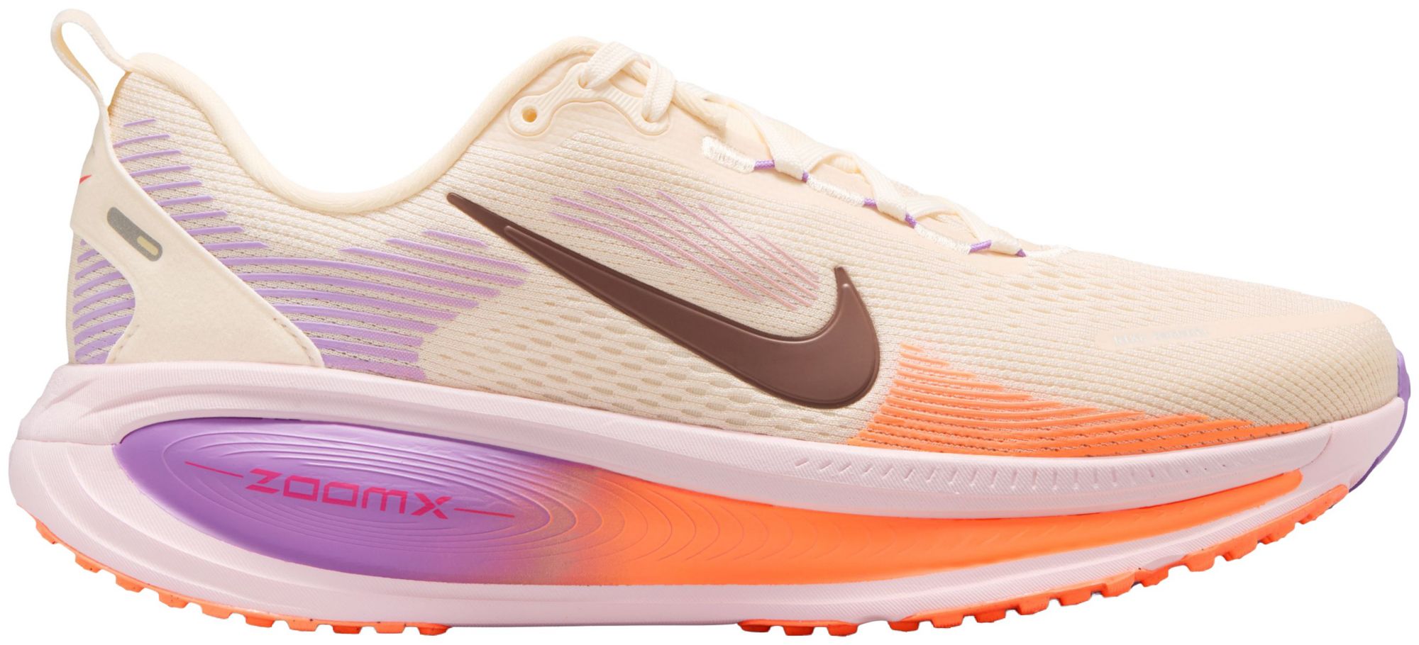 Nike Women's Vomero 18 Running Shoes