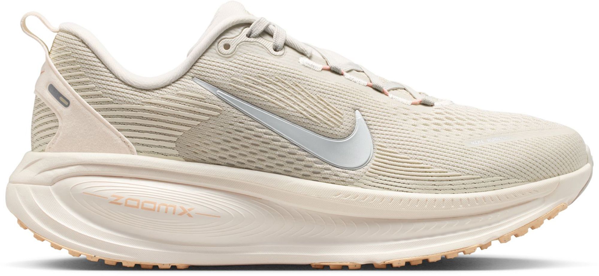 Nike Women's Vomero 18 Running Shoes
