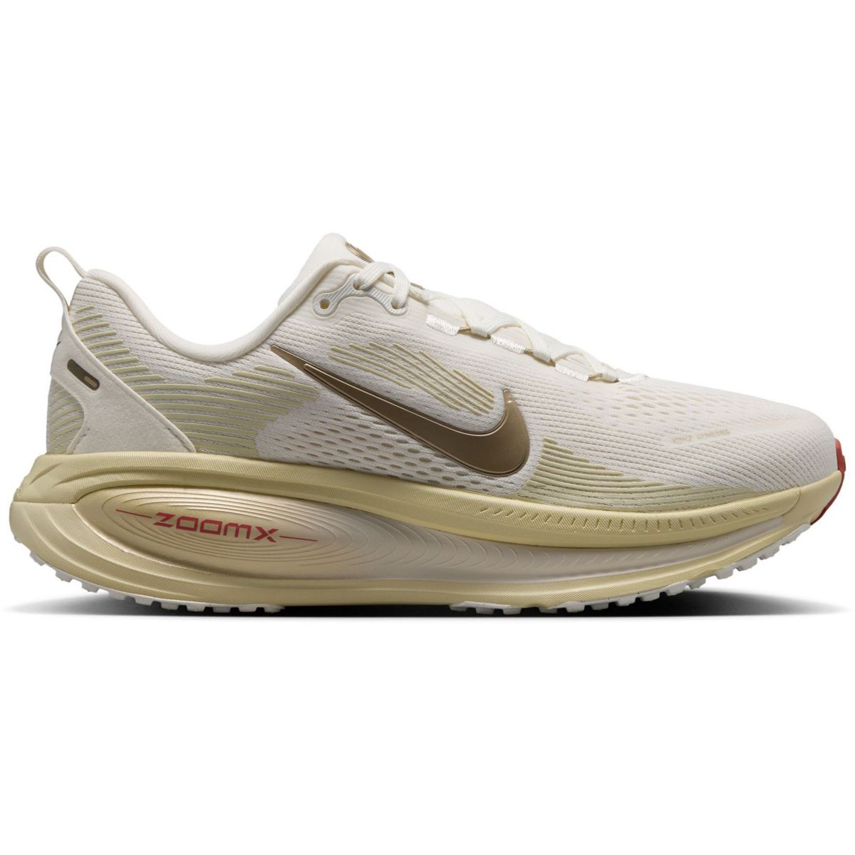 Nike Women's Vomero 18 Running Shoes