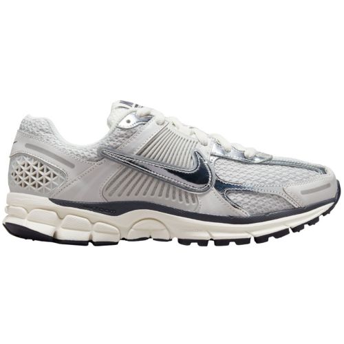 Nike Women's Zoom Vomero 5 Shoes
