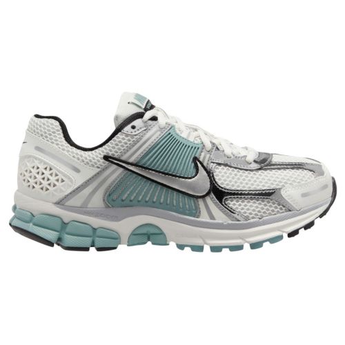 Nike Women's Zoom Vomero 5 Shoes