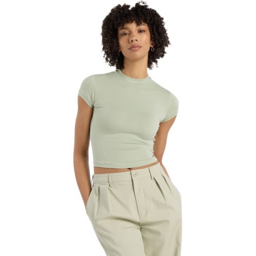 ◆正規品◆NEW BALANCE HARMONY SHORT SLEEVE TEE(W)◆関税込◆ Women's New Balance Harmony Fitted T-Shirt | JD Sports