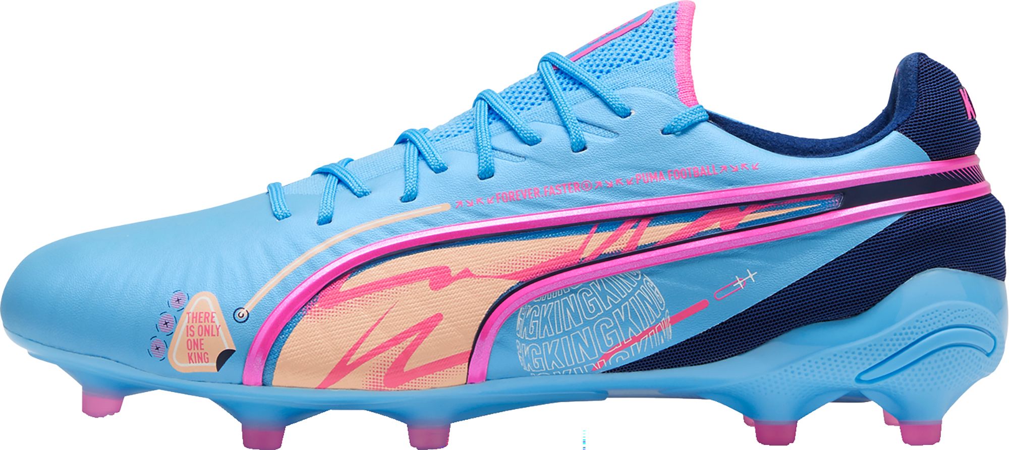 PUMA King Ultimate FG/AG Soccer Cleats