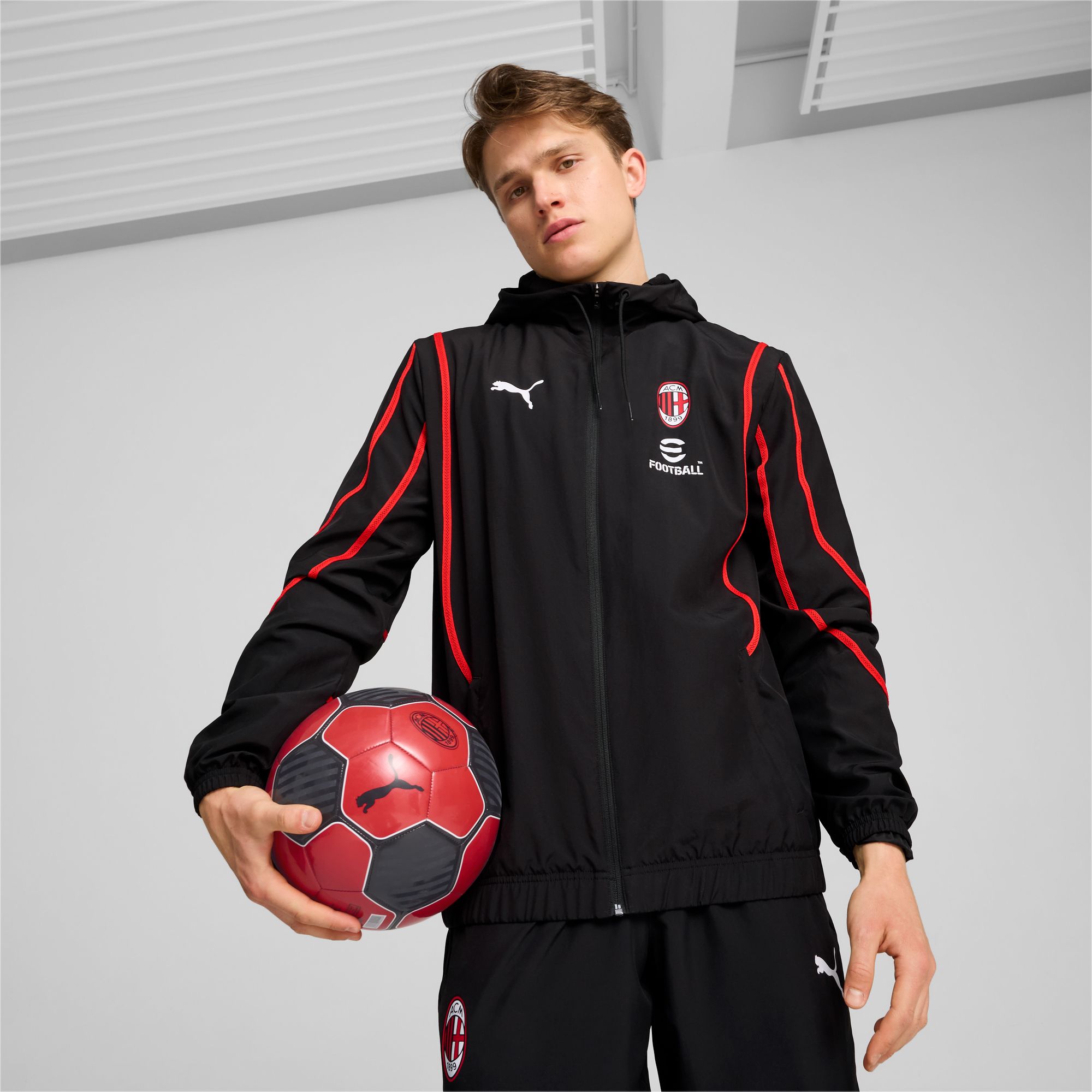 PUMA Women's AC Milan 2024 Black Prematch Jacket