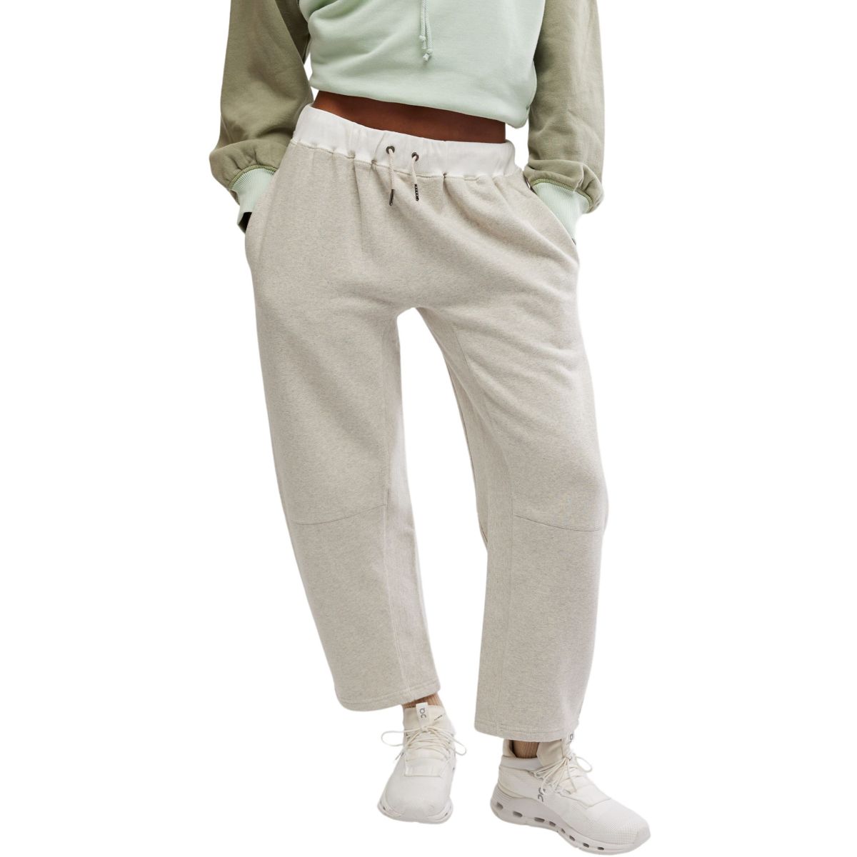 The North Face Women's Evolution Wide Leg Sweatpants