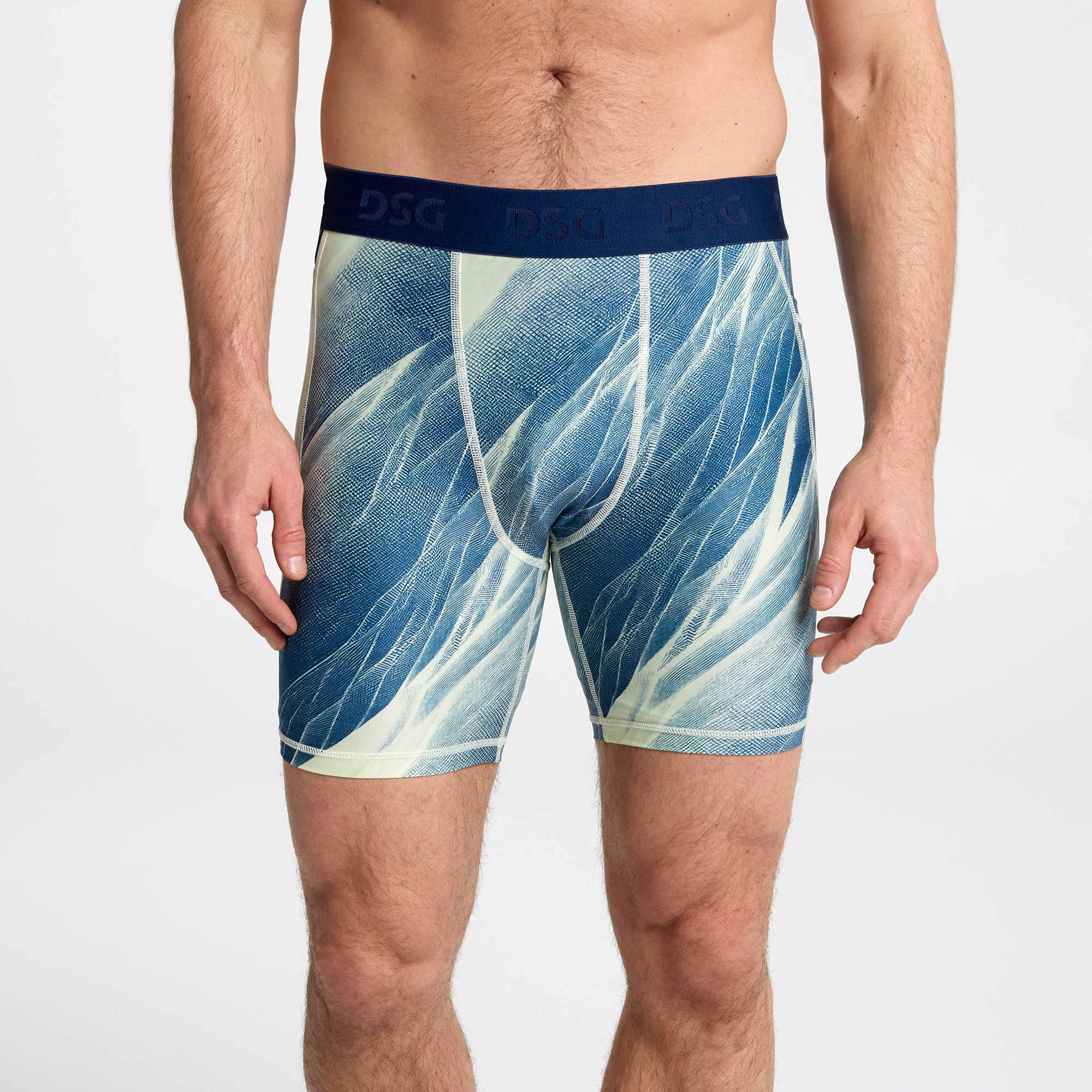 DSG Men's 7" Compression Pocket Shorts