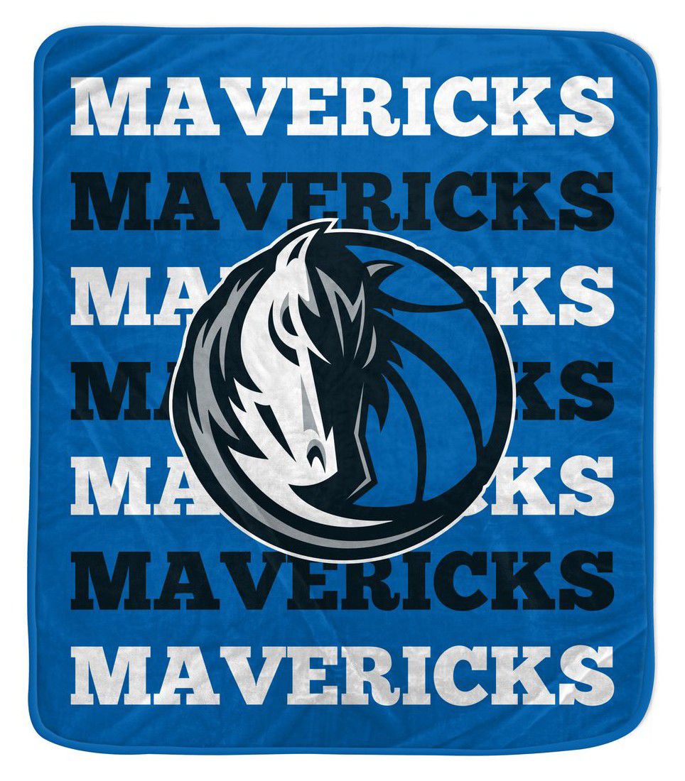Pegasus Dallas Mavericks 60 x 70 Inches Cozy Blanket