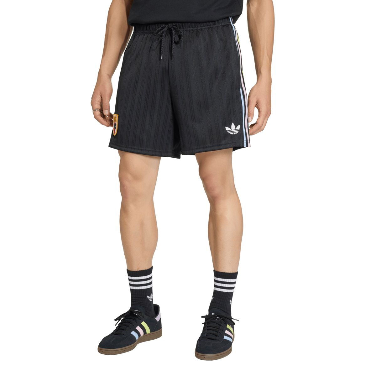 saquon barkley dress shorts Saquon Barkley Goes Skies Out, Thighs Out At Met Gala
