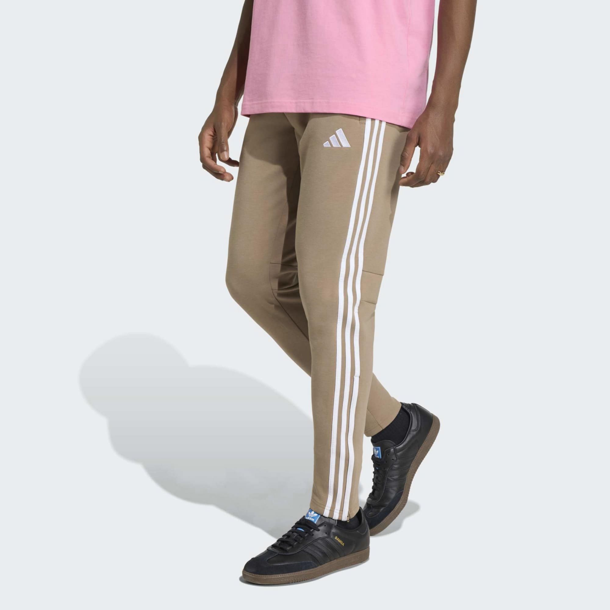 Khaki Six/White