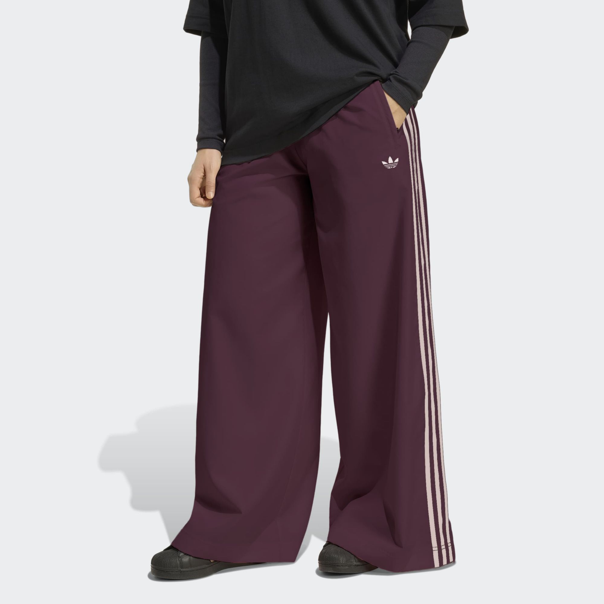 Maroon/Sandy Pink