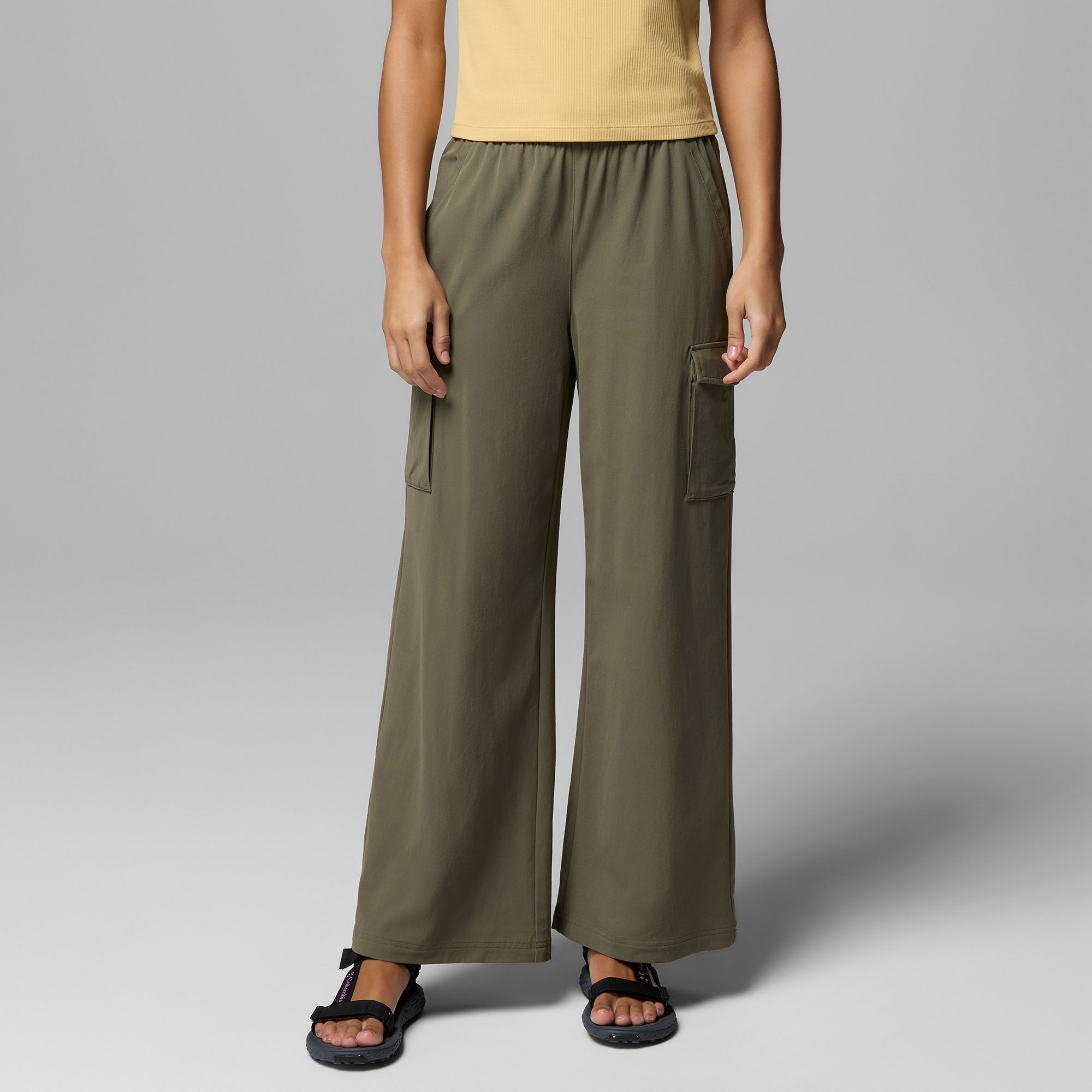 Columbia Women's Pinetown Canyon Cargo Pants