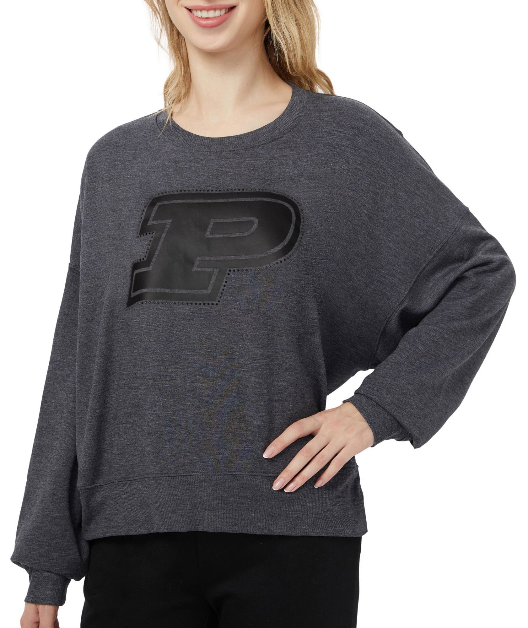Hoodies & Sweatshirts 