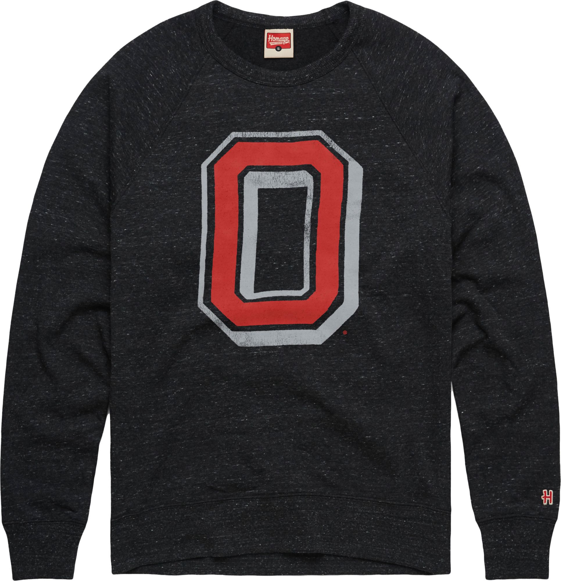 Hoodies & Sweatshirts 