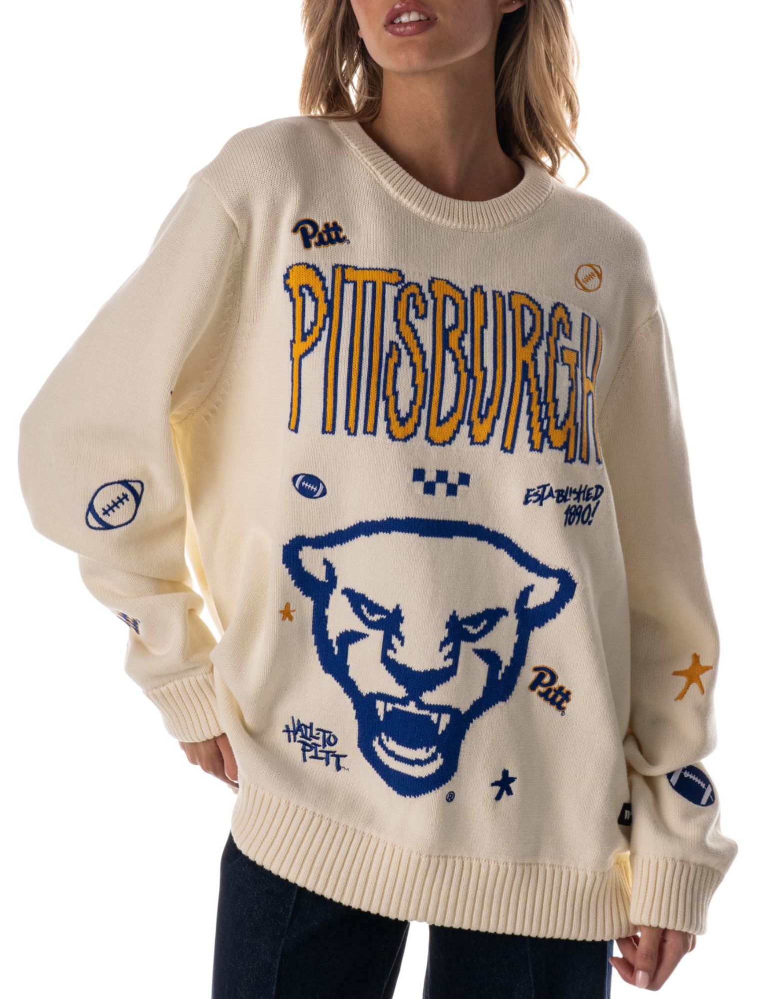 Hoodies & Sweatshirts