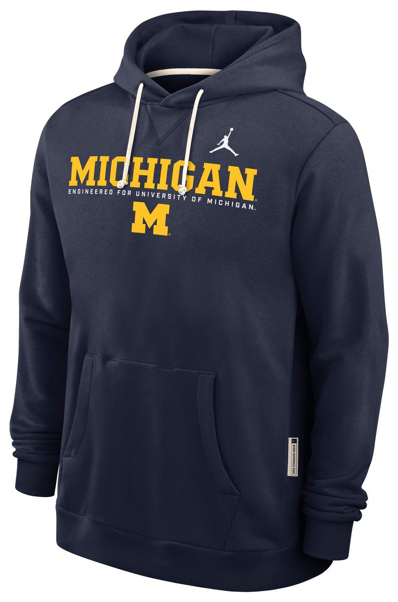 Hoodies & Sweatshirts