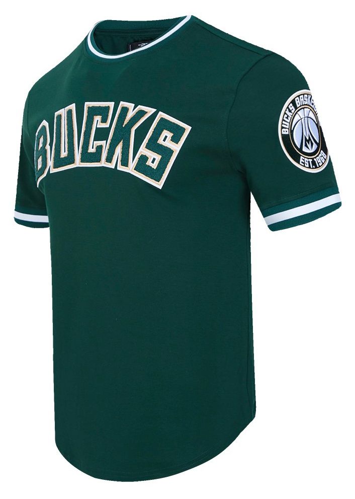 Pro Standard Men's Milwaukee Bucks Green Classic Chenille T-Shirt