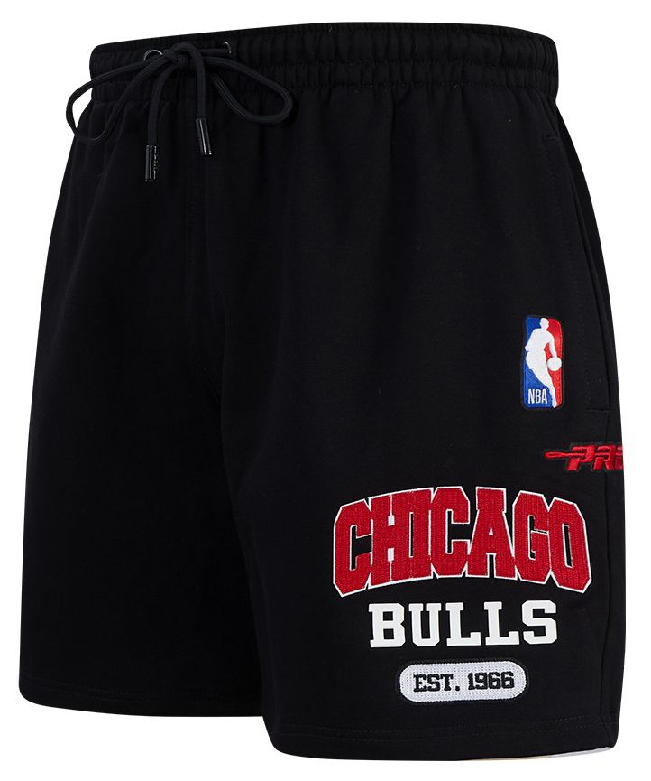 Pro Standard Men's Chicago Bulls Black City Arch Fleece Short