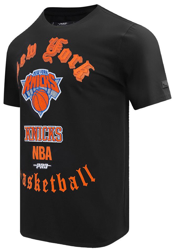 Pro Standard Men's New York Knicks Black Old English Short Sleeve T-Shirt