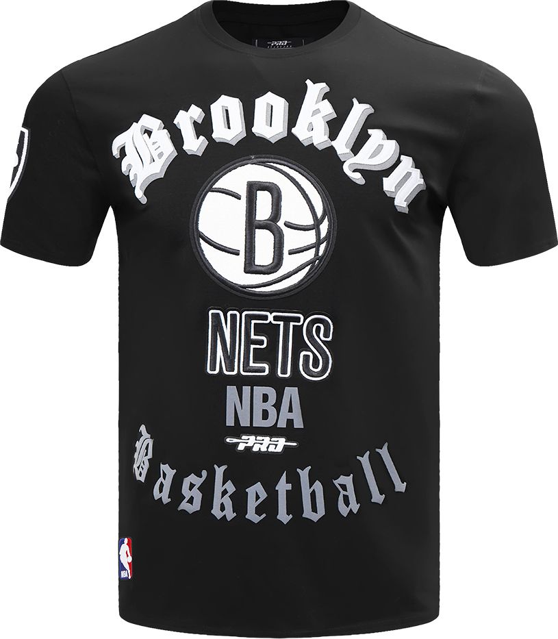 Pro Standard Men's Brooklyn Nets Black Old English T-Shirt