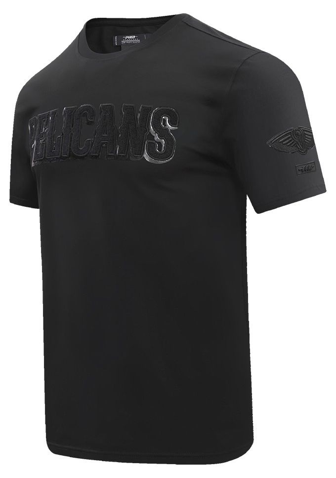 Pro Standard Men's New Orleans Pelicans Triple Black Short Sleeve T-Shirt