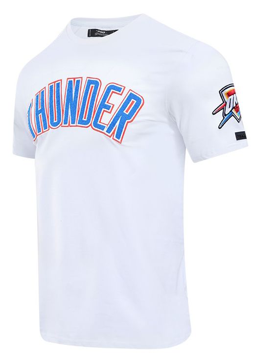 Pro Standard Men's Oklahoma City Thunder Black Classic Chenille T-Shirt