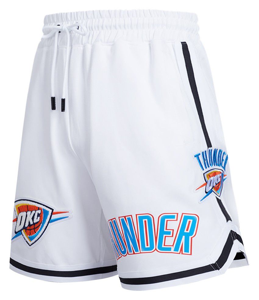 Pro Standard Men's Oklahoma City Thunder Black Classic Chenille Shorts
