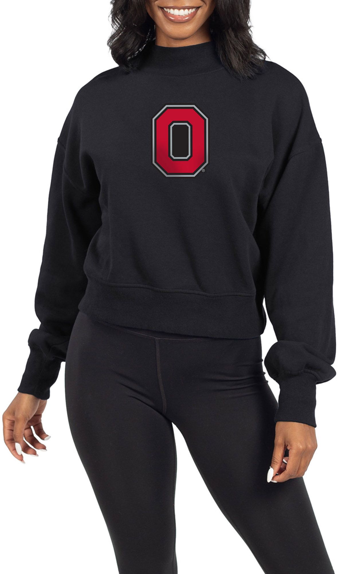 Hoodies & Sweatshirts 