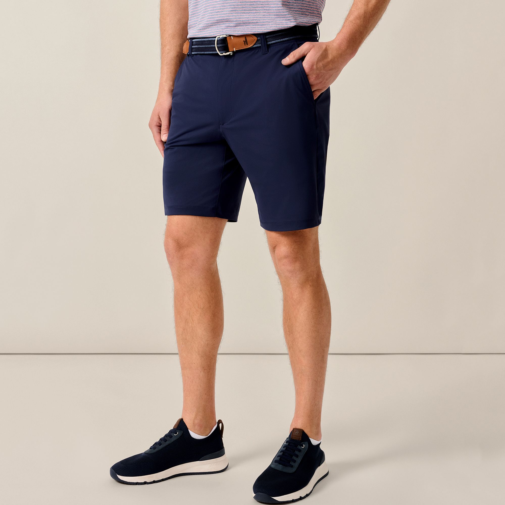 Johnnie-O Men's 9” Fusionn Performance Pull-On Golf Short