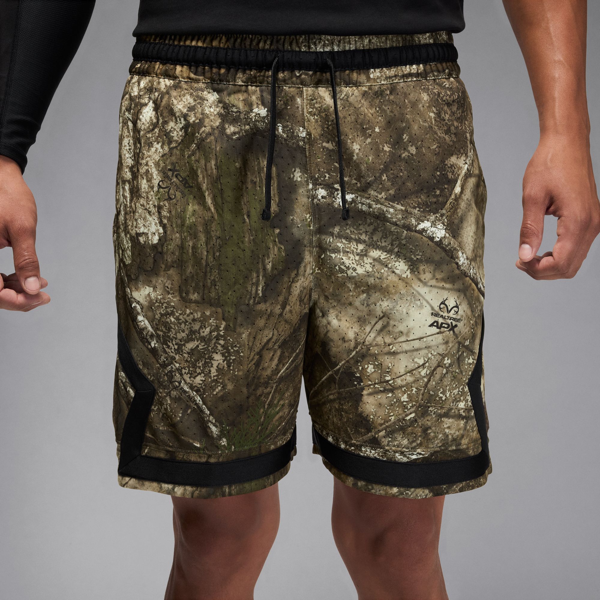 Men's Jordan Clothing