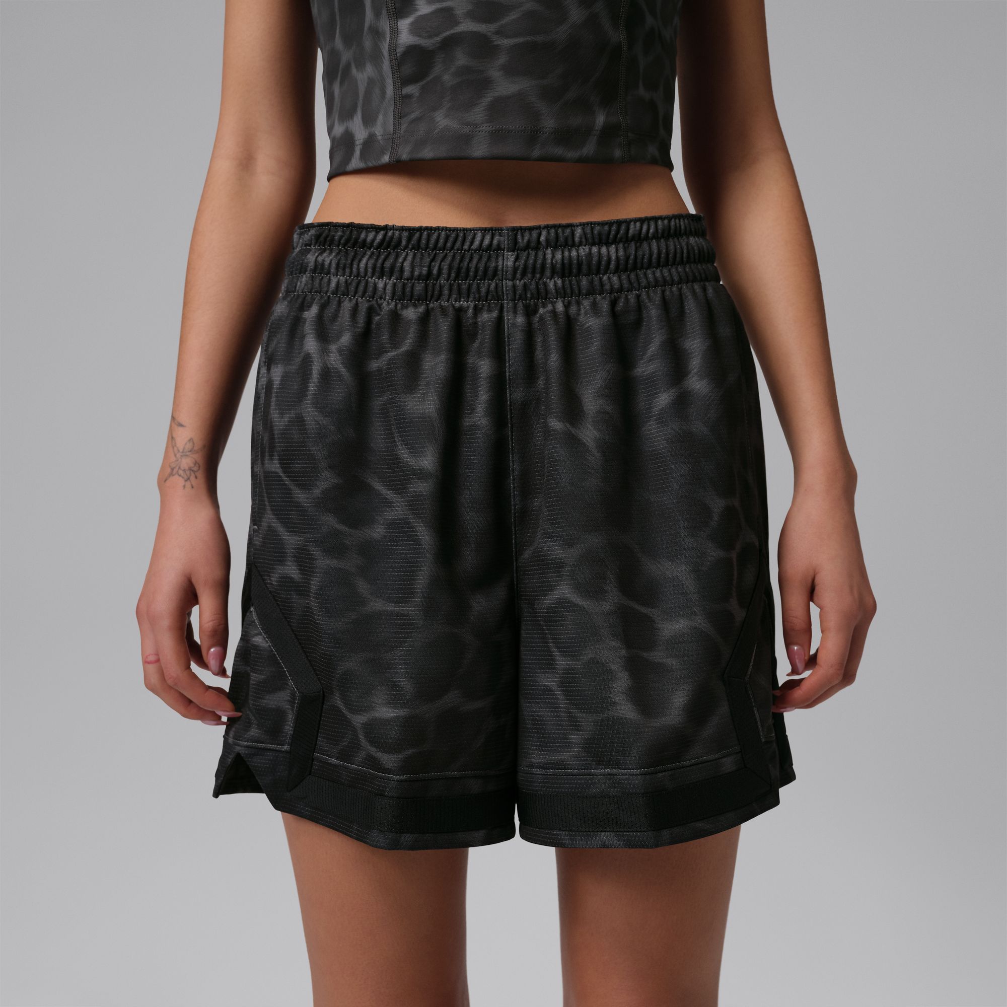 Jordan Women's Sport 4" Diamond Shorts