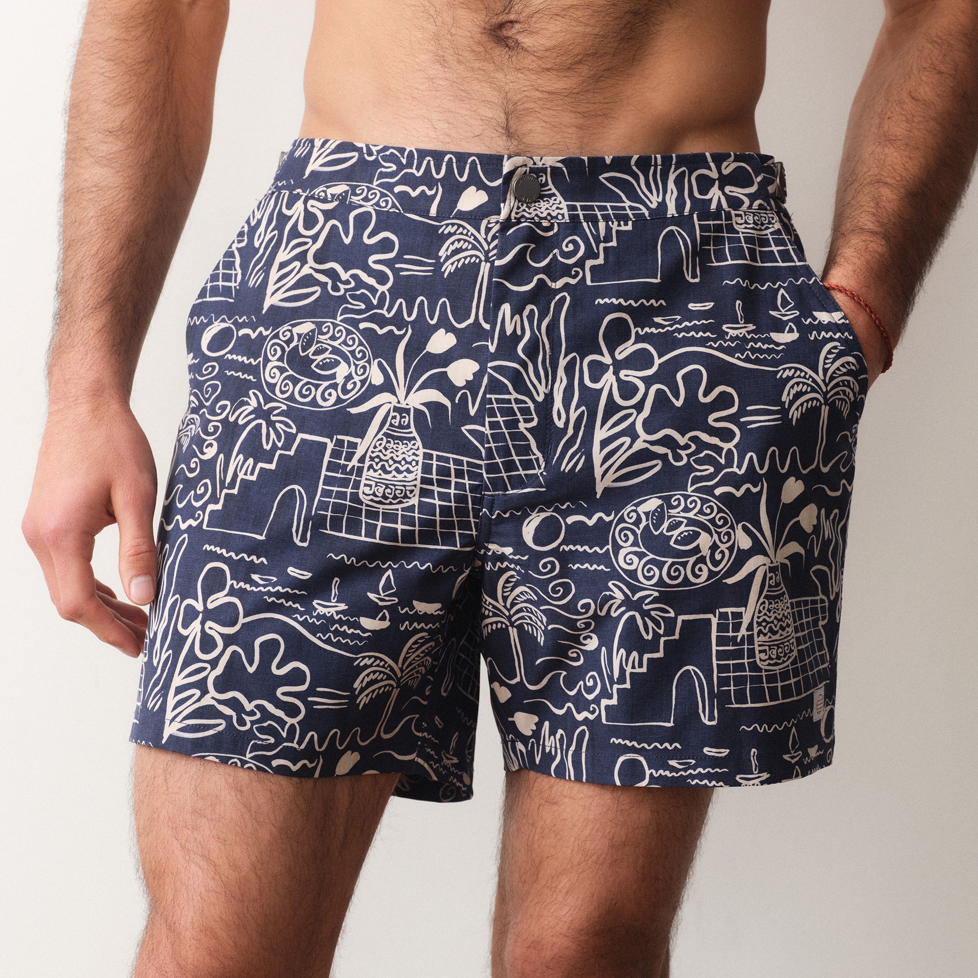 Navy/White Island Motif