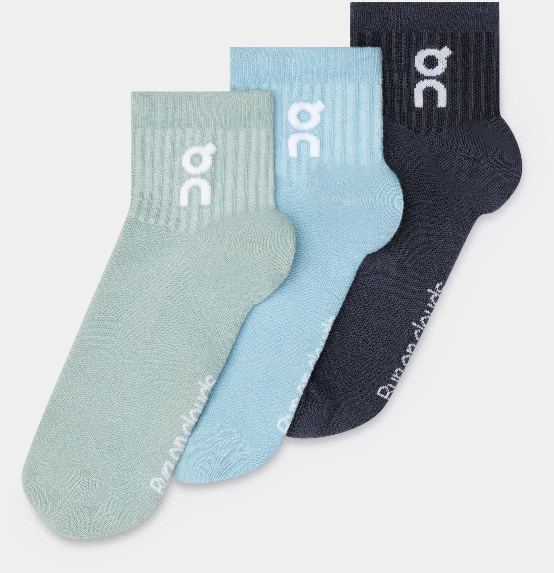 On Adult Logo Quarter Socks - 3 Pack