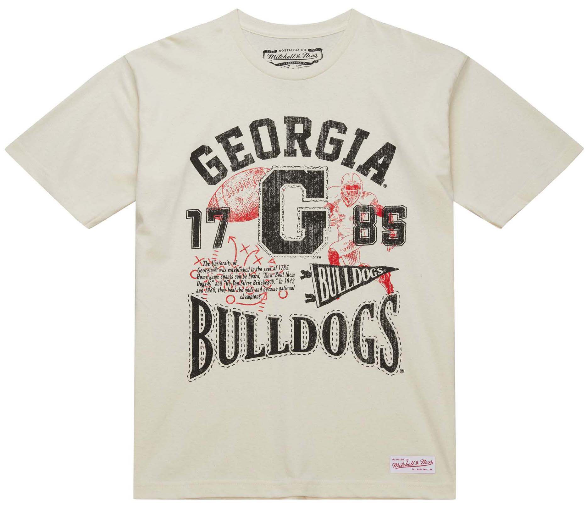 Mitchell &amp; Ness Men's Georgia Bulldogs Natural Heritage Scholar Short Sleeve T-Shirt