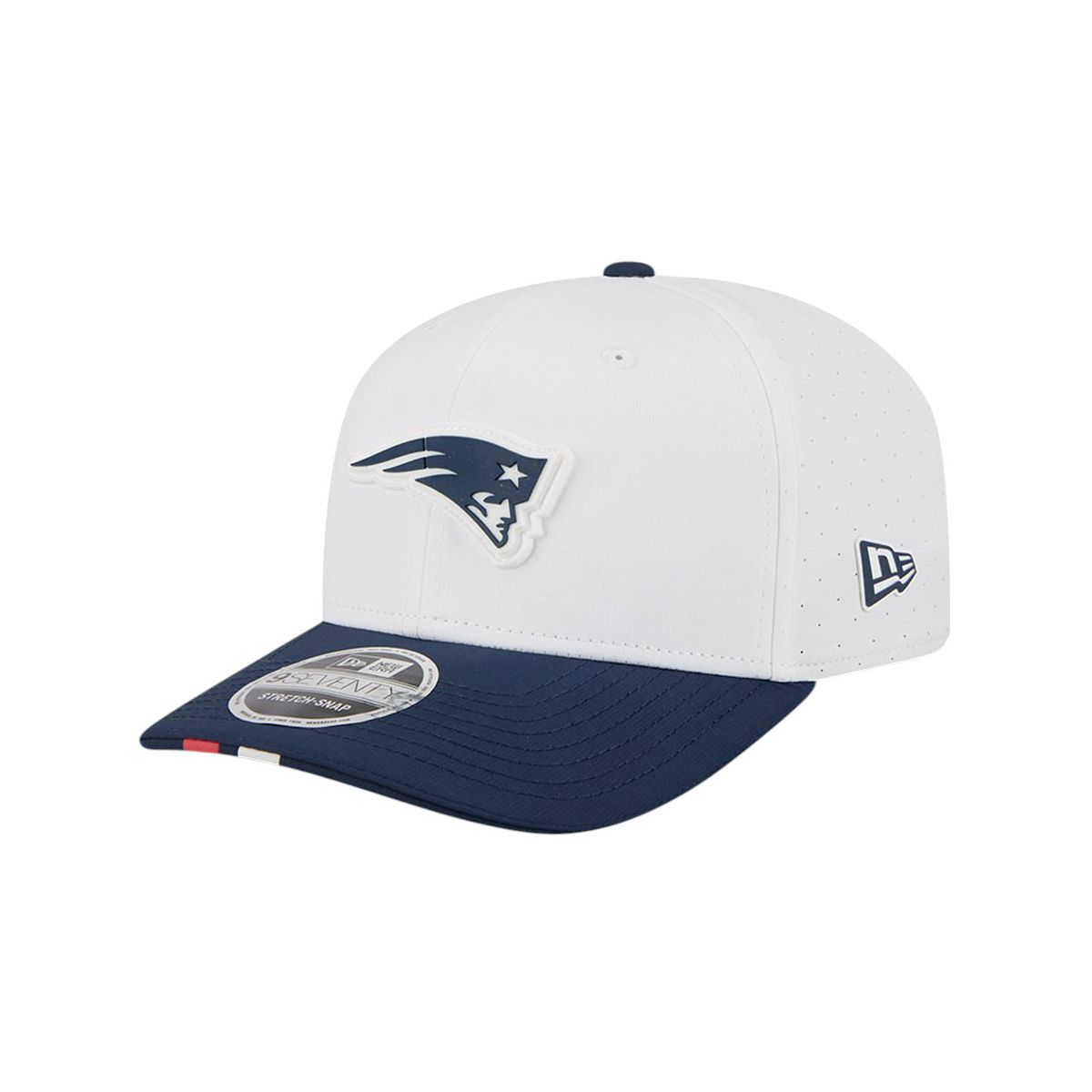 47 Adult New England Patriots White Overhand Hitch Adjustable Hat
