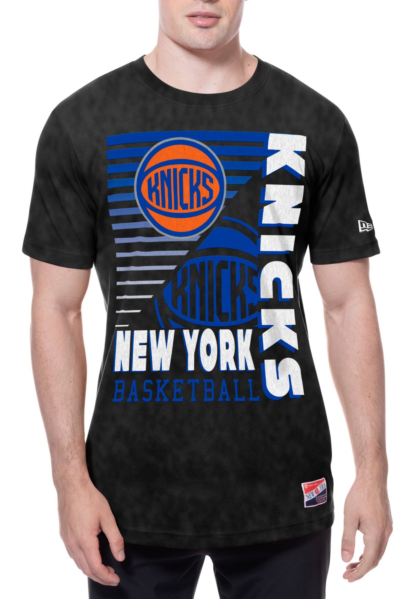New Era Men's New York Knicks Black Throwback Washed T-Shirt