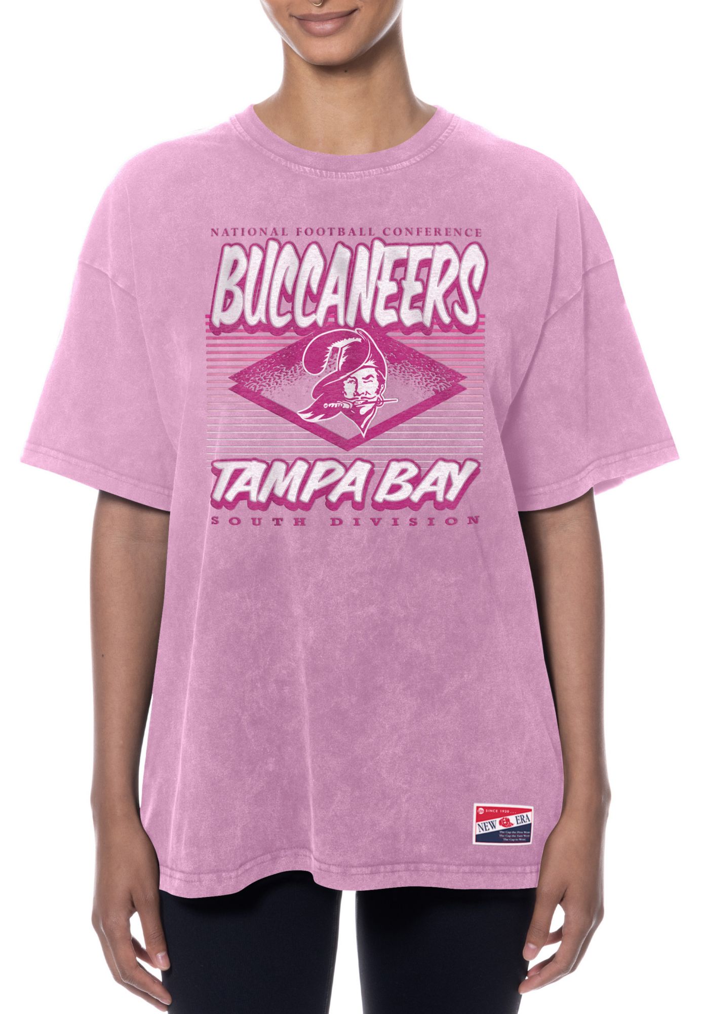 New Era Women's Tampa Bay Buccaneers Pastel Pink Washed T-Shirt
