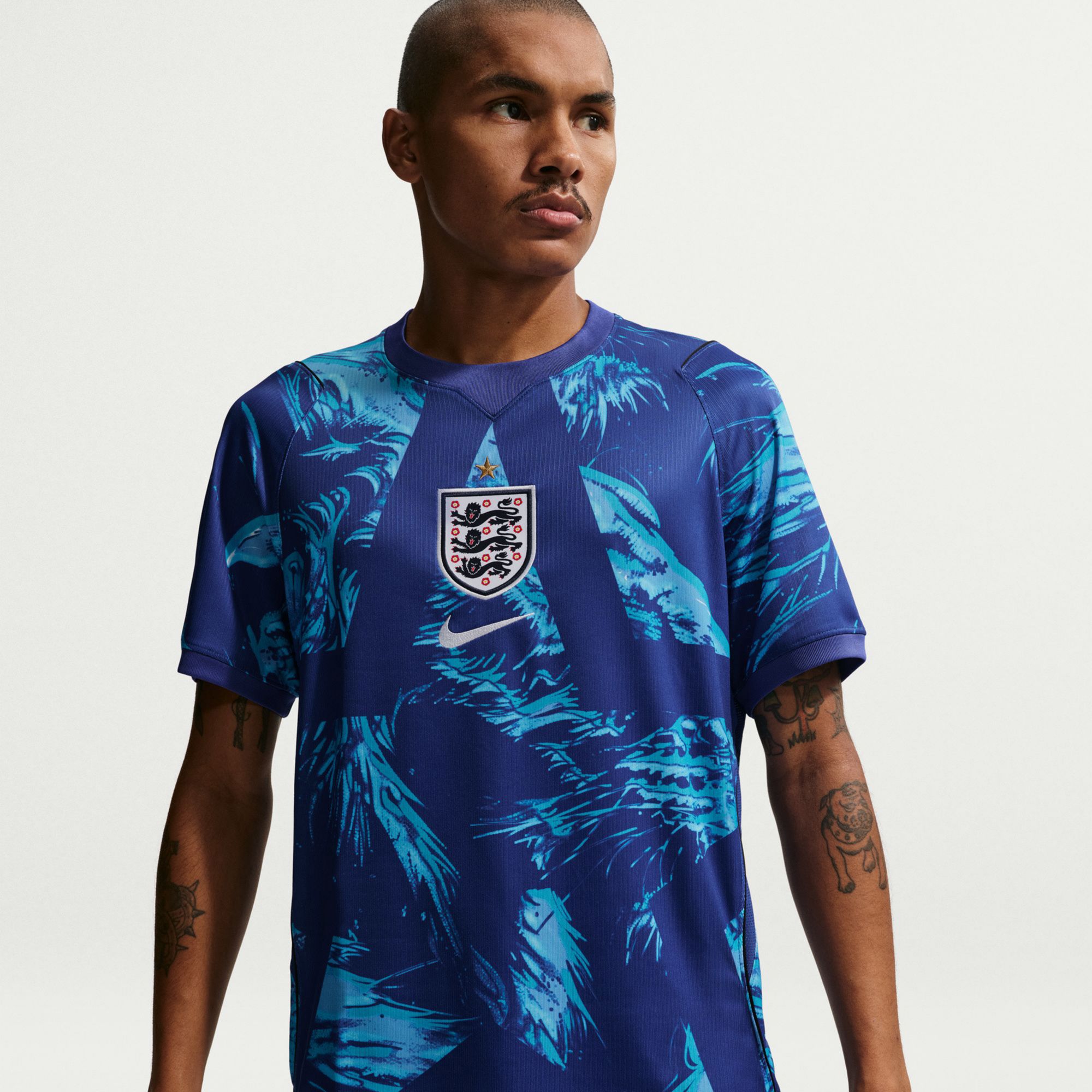 Nike Adult England 2026 Home Goalkeeper Jersey