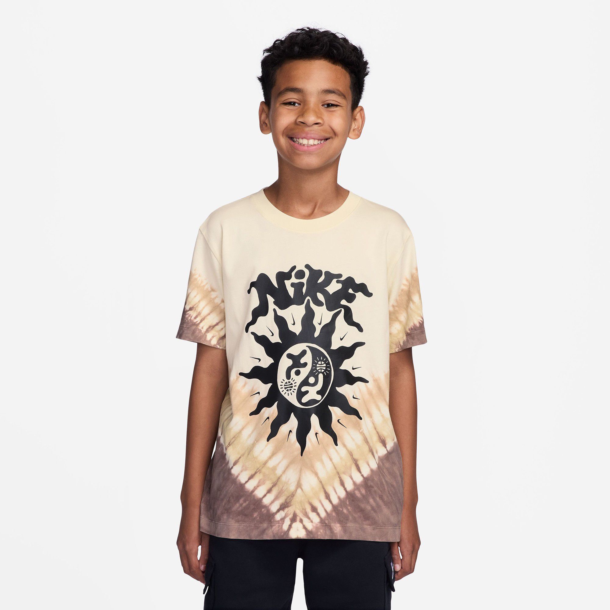 Nike Kids' Sportswear Basketball Graphic T-Shirt