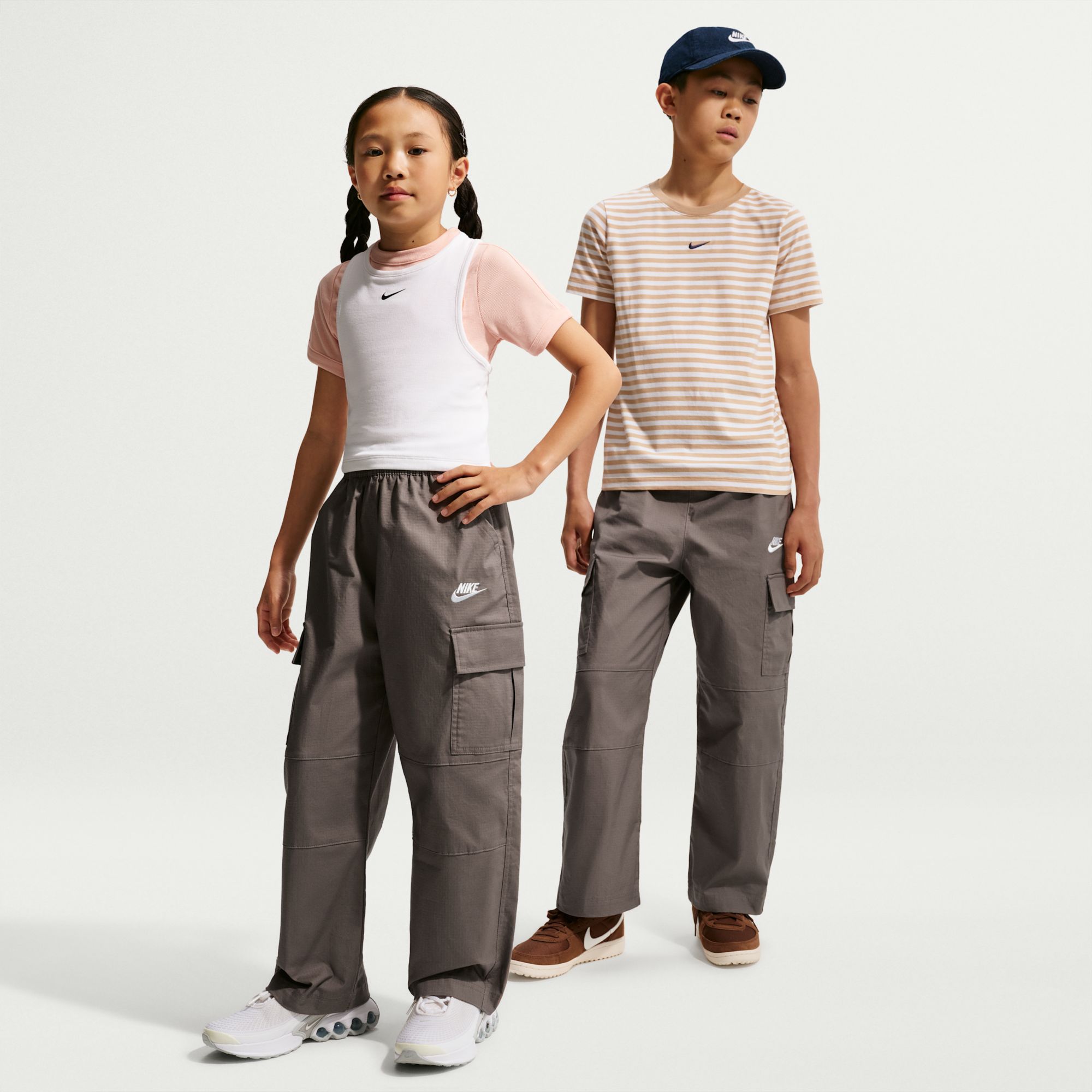 Nike Kids' Sportswear Woven Cargo Pants
