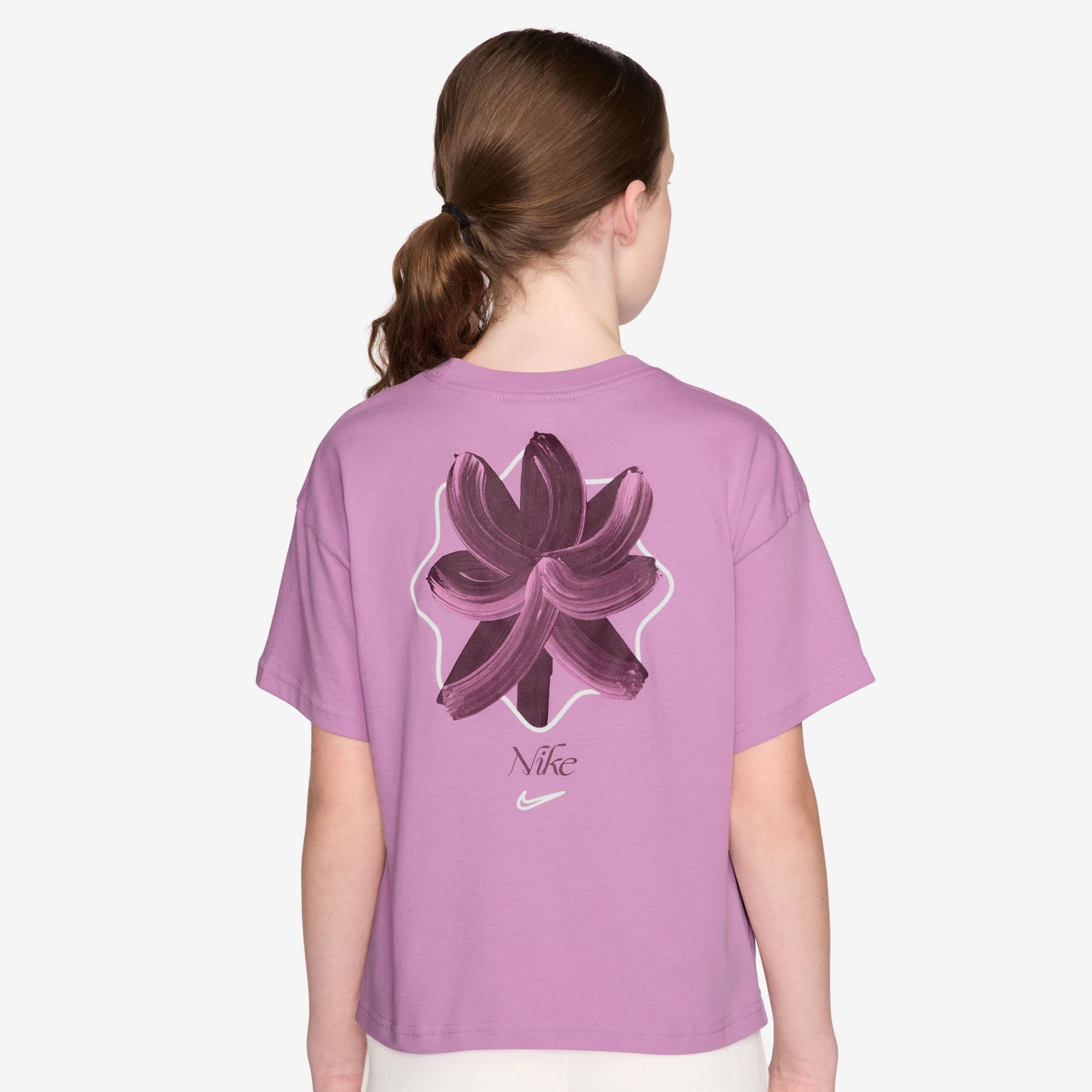 Nike Girls' Sportswear Boxy Flower Tee