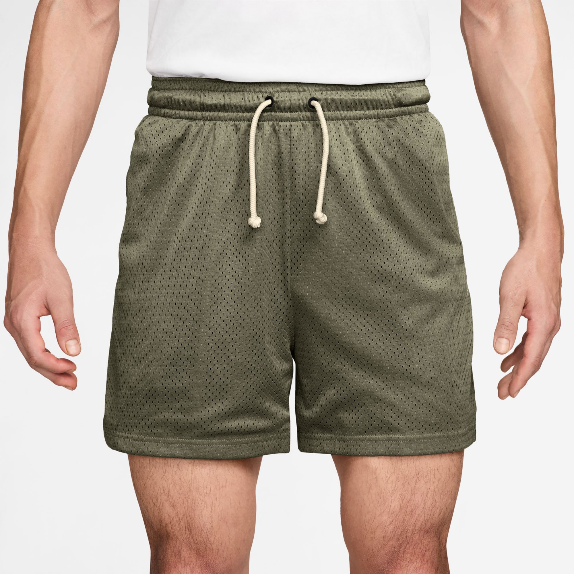 Nike Men's Dri-FIT Standard Issue 5" Mesh Basketball Practice Shorts