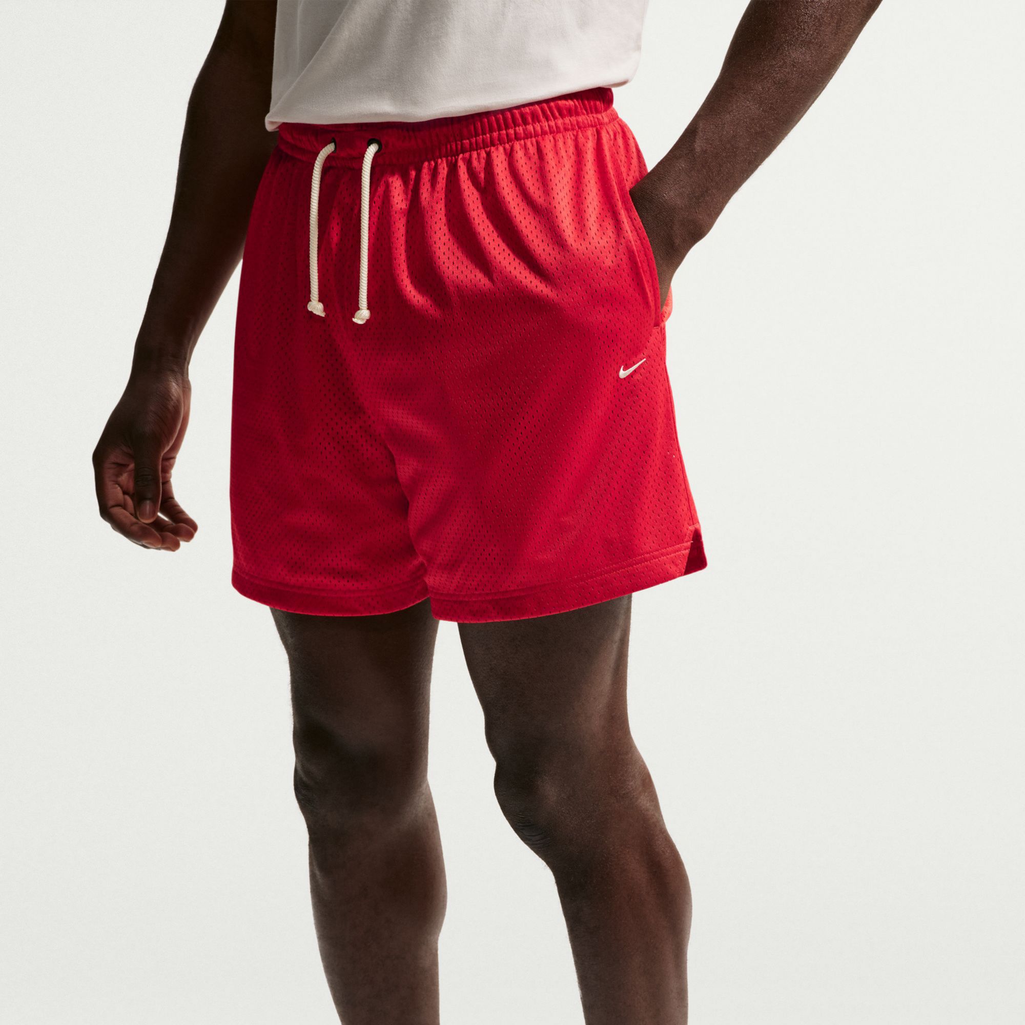 Nike Men's Dri-FIT Standard Issue 5" Mesh Basketball Practice Shorts