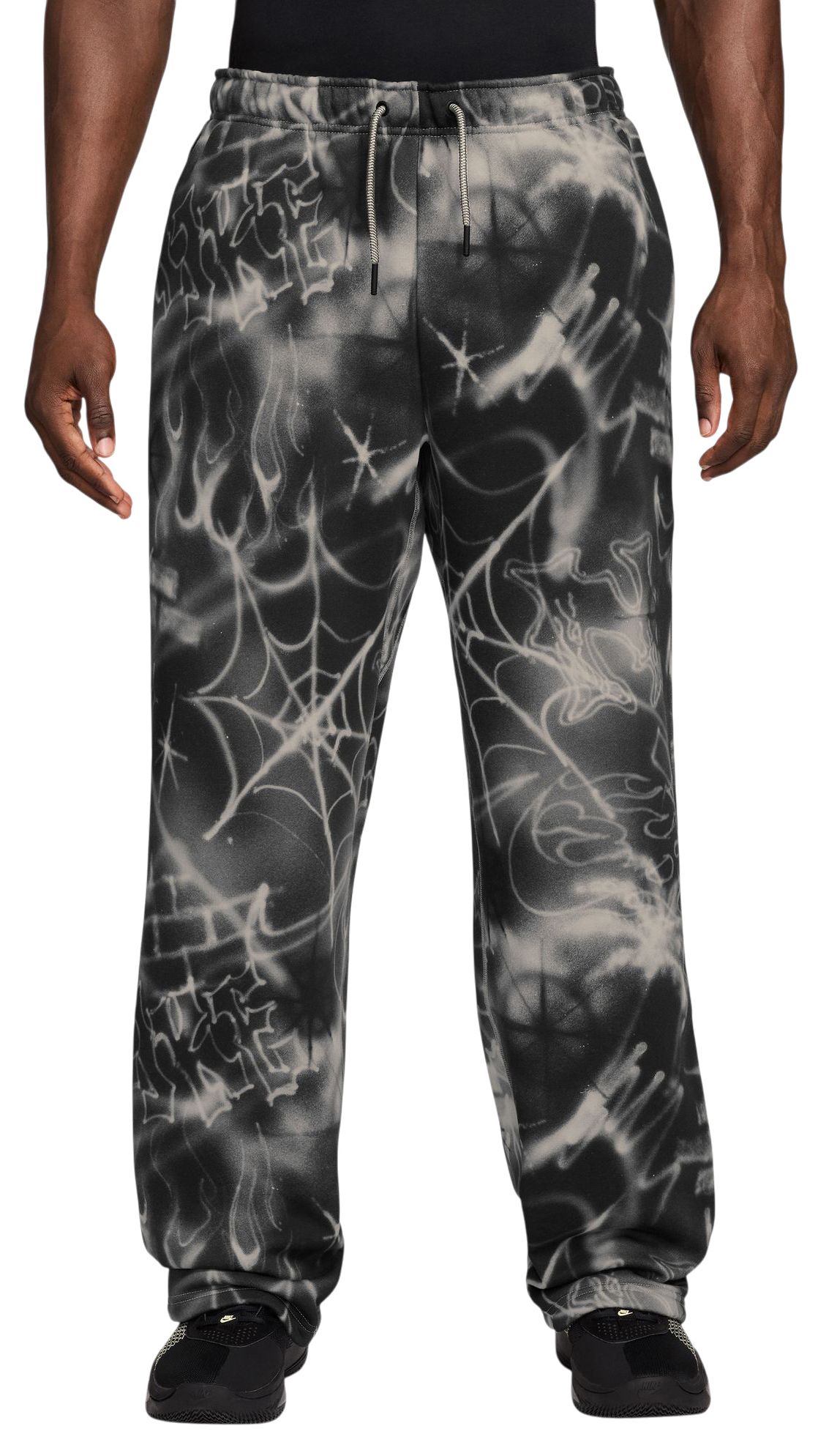Nike Men's Therma-FIT Standard Issue Brushed Open Hem Allover Print Pants
