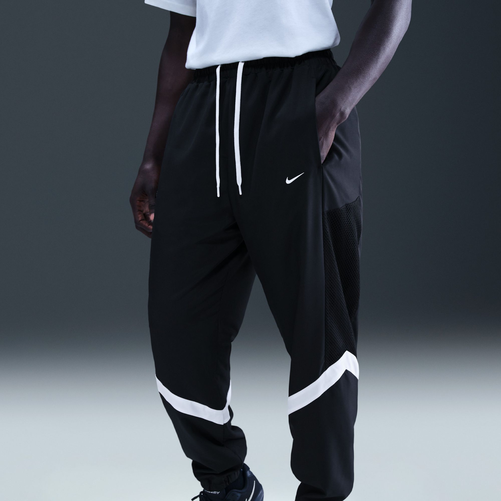 Nike Men's Icon Woven Pants