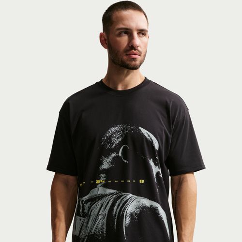 Nike Men's Kobe Bryant Max90 81 Graphic T-Shirt | Dick's Sporting