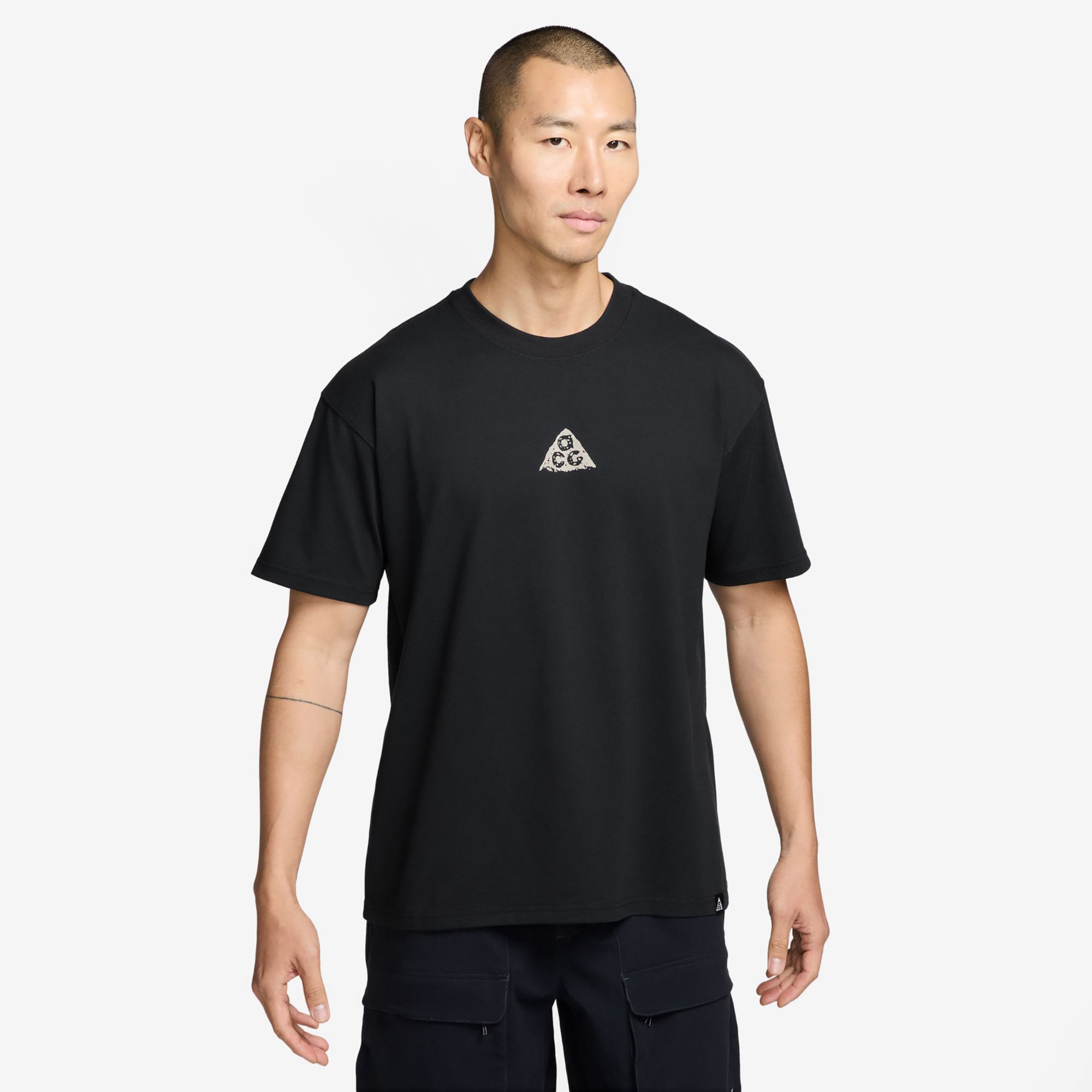 Nike Men's ACG Dri-FIT Cairn Graphic T-Shirt
