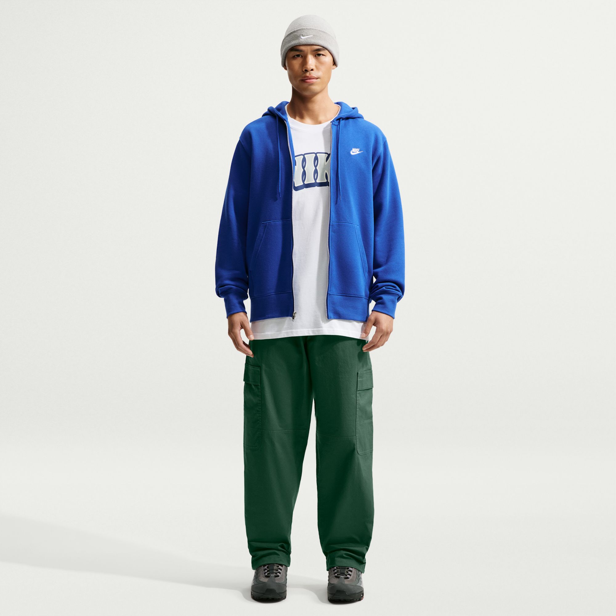 Nike Men's Club Woven Cargo Pants
