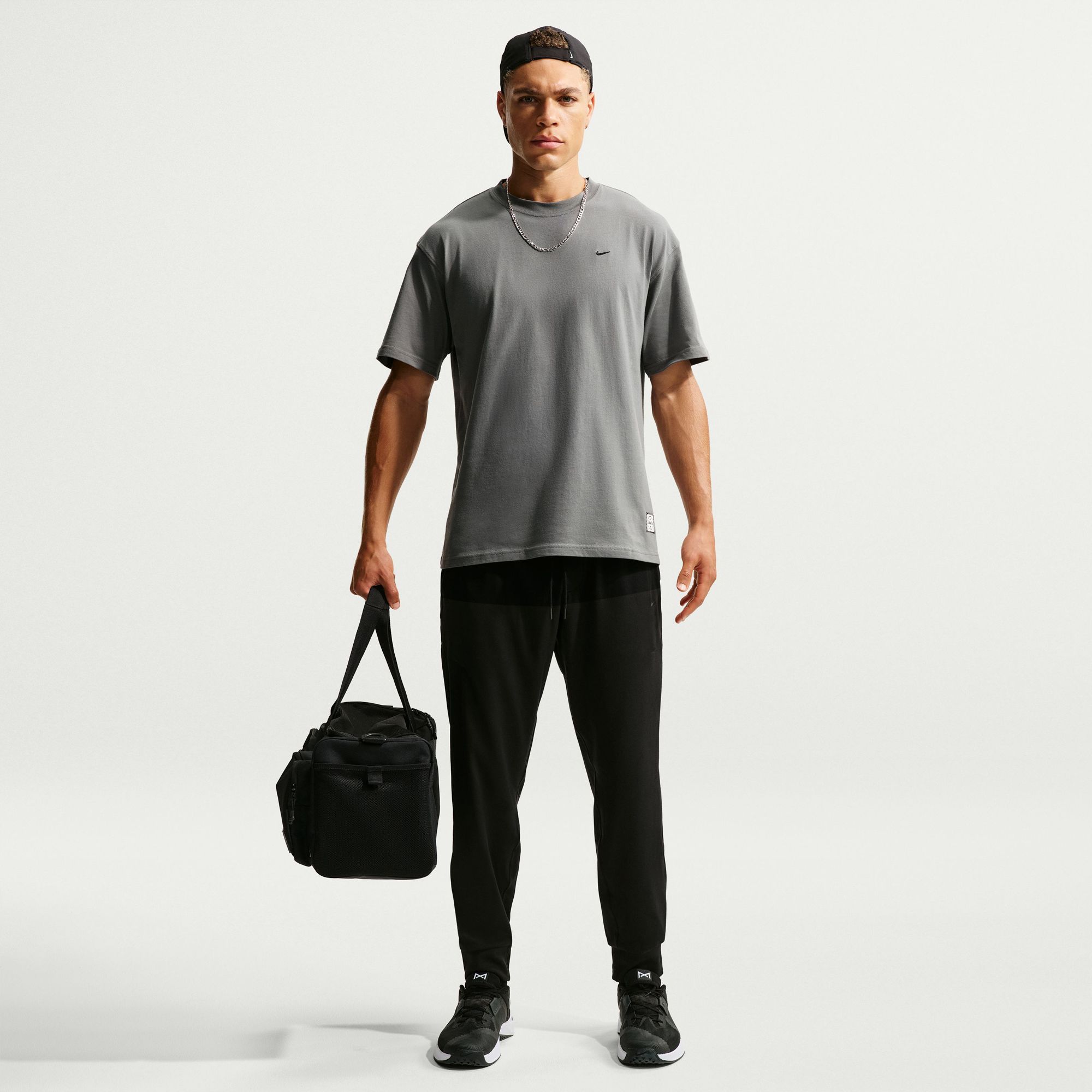 Nike Men's Dri-FIT UV Primary NanoKnit Joggers